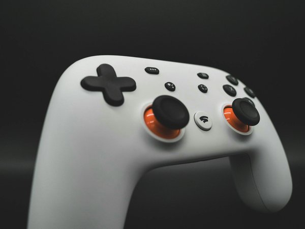 Comment choisir le meilleur projecteur laser pour une expérience cinéma à domicile ?